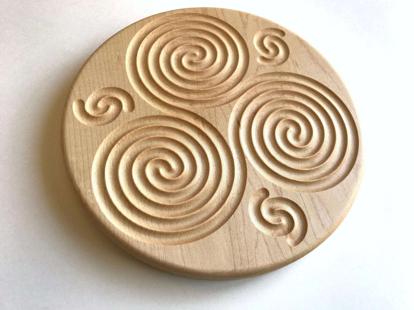 Triskelion Finger Labyrinth in Maple, 7.5" diameter